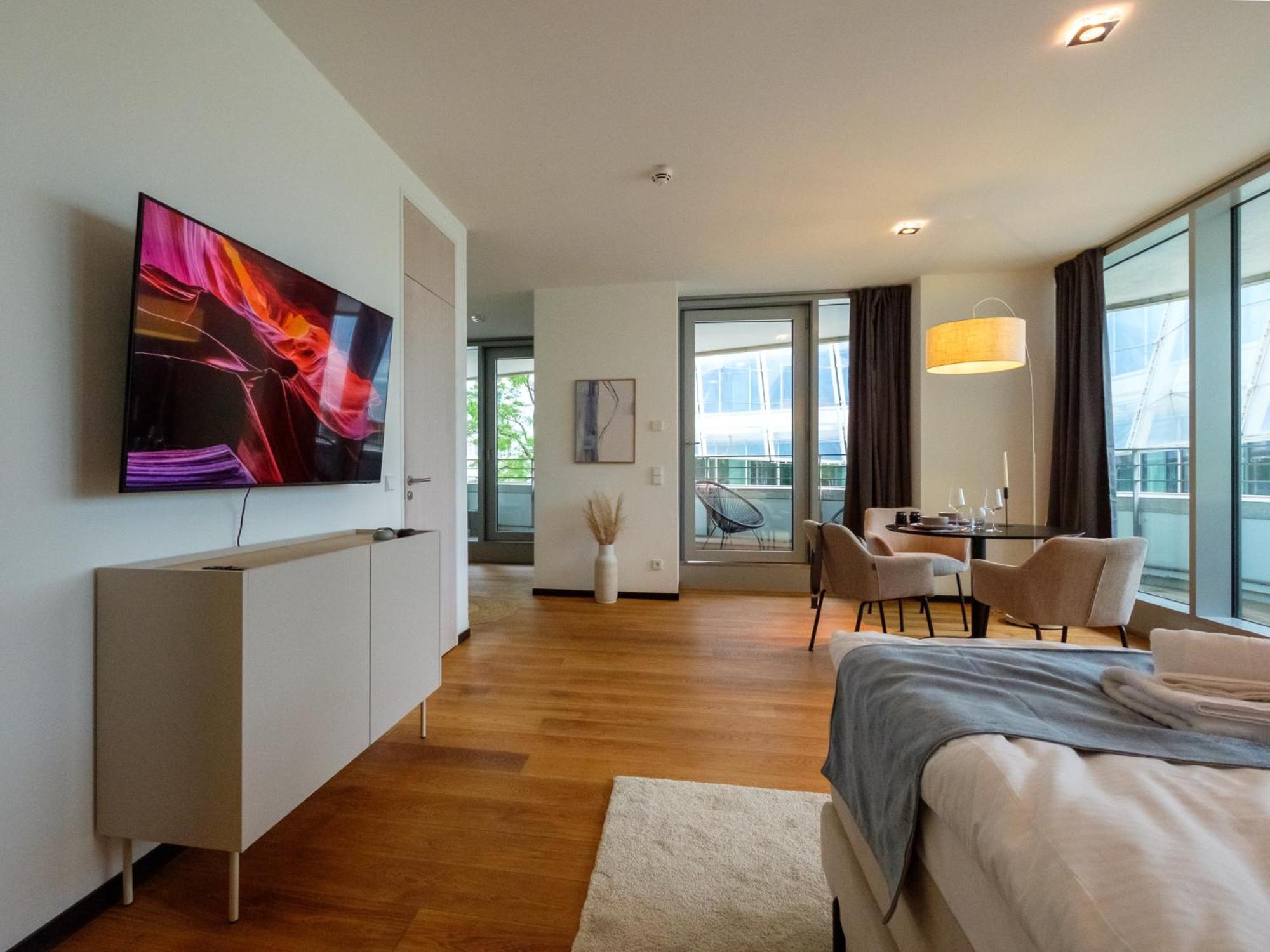 Come2Stay Hafencity - Marco Polo Tower 함브루크 외부 사진